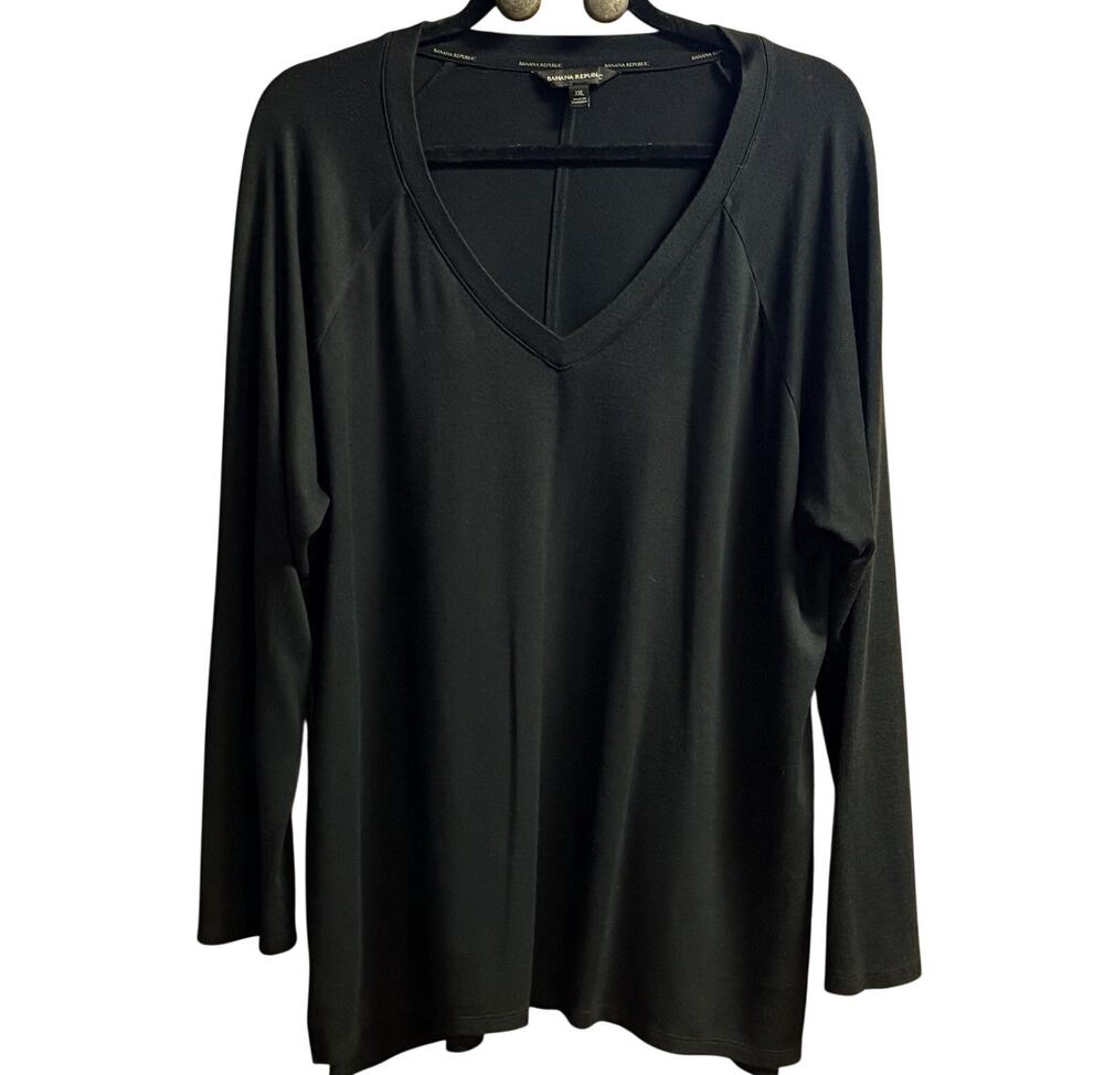 Banana Republic Womens Sweater XXL Black V Neck Long Sleeve Slits on Sides